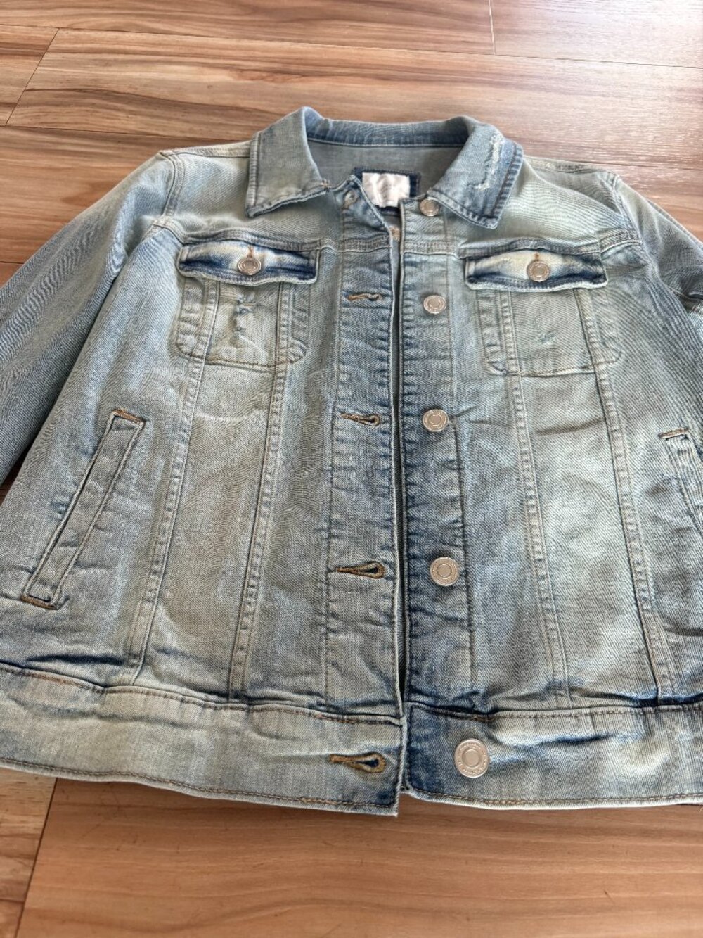 LC Lauren Conrad Women’s Blue Jean Denim Jacket 💙